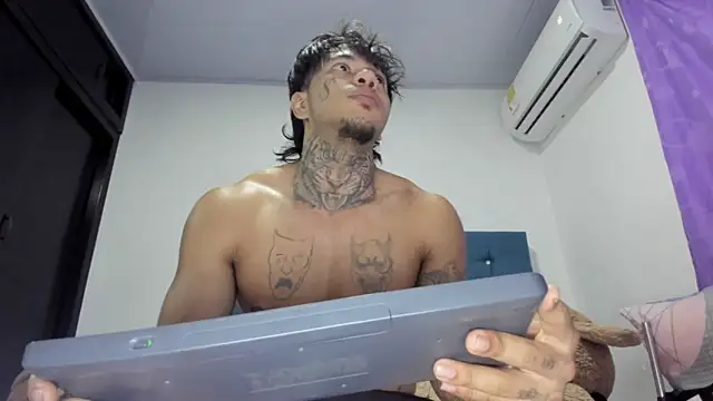 daamonxxx19_: απευθείας συνομιλία ΧΧΧ