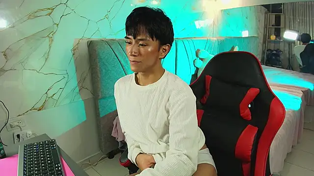 Show modela cococumps na web-kameri