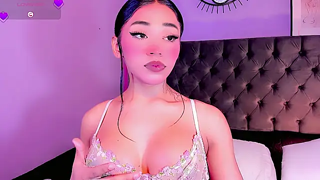 AshleyYasmin Live XXX-Chat
