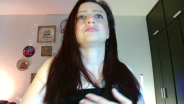 Katicalatinmilf Live XXX Chat