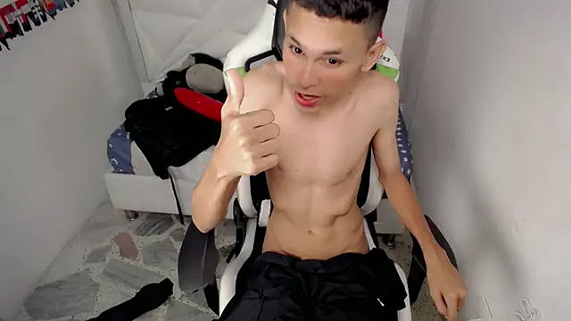 sombra_18's Live XXX Chat