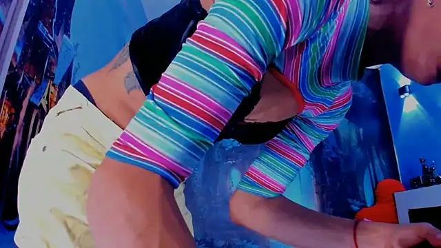 Show modela alessa_brown74 na web-kameri