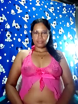 Yandris_1212 élő XXX-chatje