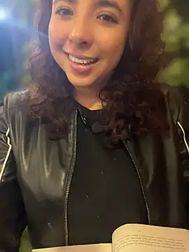 Abii_26's Live XXX Chat