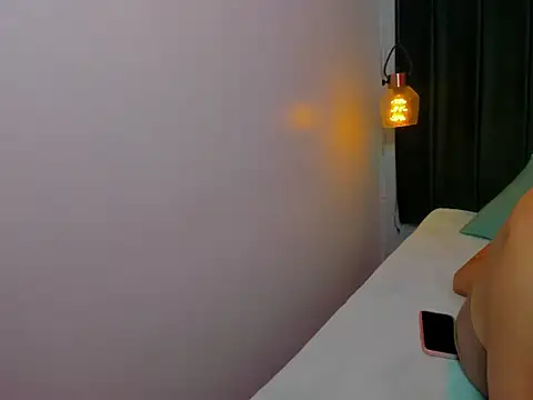Czat XXX na żywo – Emma-Horney