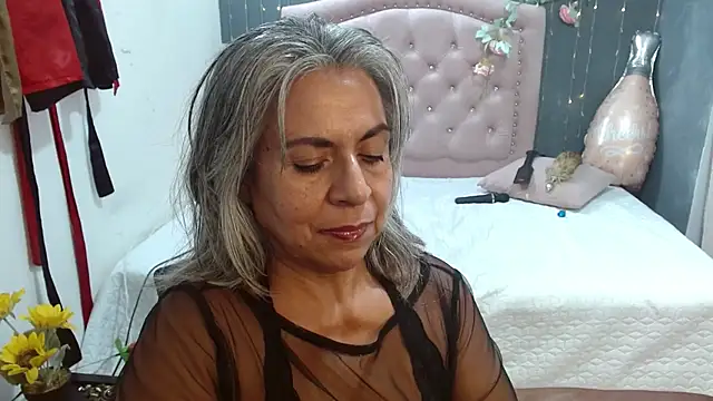 Chat +18 de lalisha_96 ao vivo