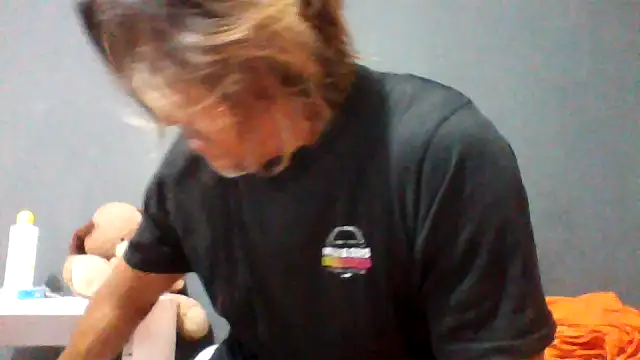 kvr27 Live XXX-chat