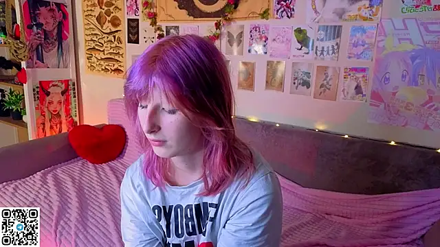 Chat +18 de KandraCruser ao vivo