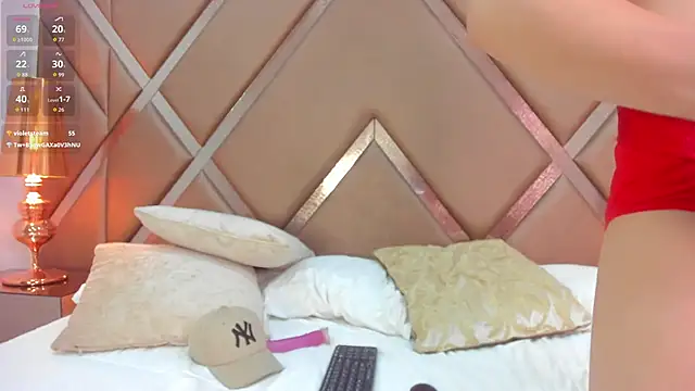 eddyluna_'s Live XXX Chat