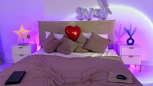 Jules_night's Live XXX Chat