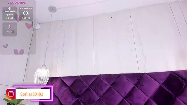 SofiAdanss élő XXX-chatje