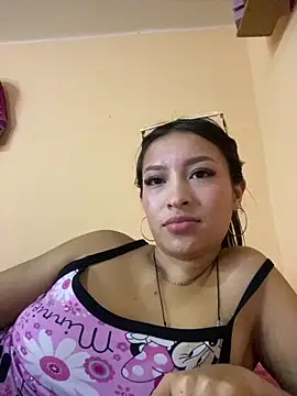 Itze_Mua's Webcam Show