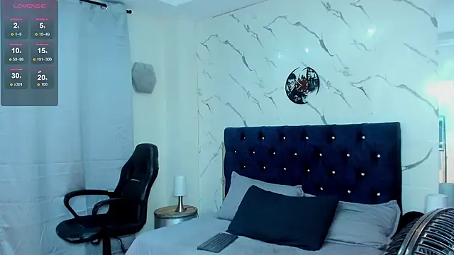 Chat XXX ao vivo de asher_lux