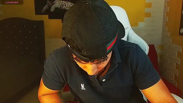 jbarto_ Chat XXX live