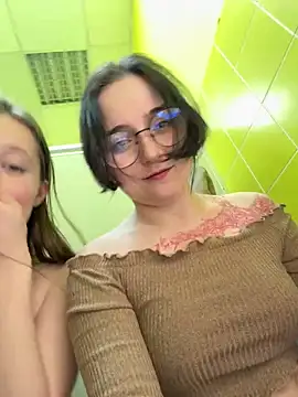 FroggyAnna's Webcam Show