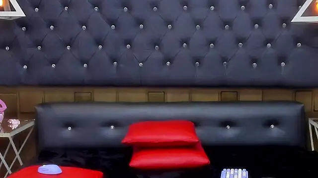 CaroBeltran: απευθείας συνομιλία ΧΧΧ