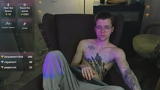 Thomas_Norton Live XXX-chat