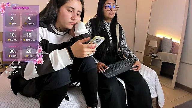 Elisa_n_Emma Live XXX-Chat