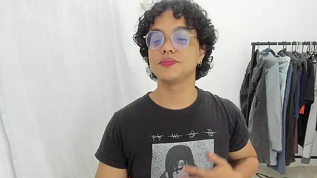 Diane_exoticn Webbikameraesitys