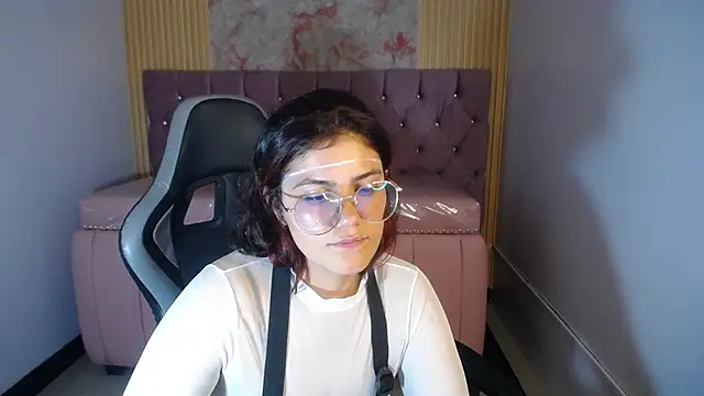 Scarlett_jhonson_ch Adlı Modelin Web Kamerası Şovu