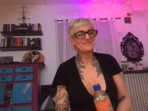 bornsinfull Webcam show