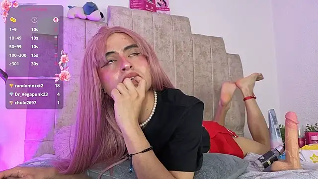 Emily_hall19 webkamerás műsora