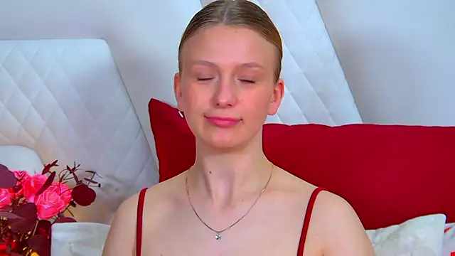 BeatriceBinoche's Live XXX Chat