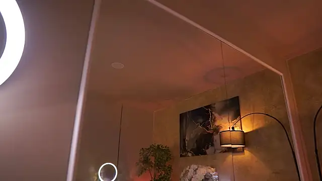Živý XXX chat MaddieBryggs