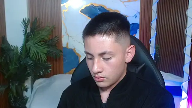 Andres_Tay – Live XXX-chat