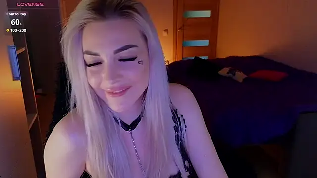MilanaOmg Live XXX-chat