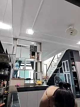 Famrita 现场XXX聊天