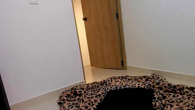 Sarah_Jhonson élő XXX-chatje