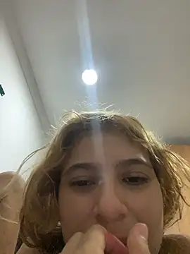 دردشة VelvetPassion الجنسية المباشرة