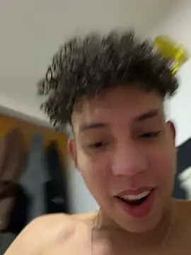 yoursexyjose Webcam show