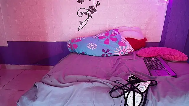 mia_dollbaby Live XXX Chat
