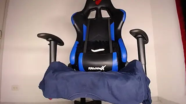MAXJONES_2 webkamerás műsora