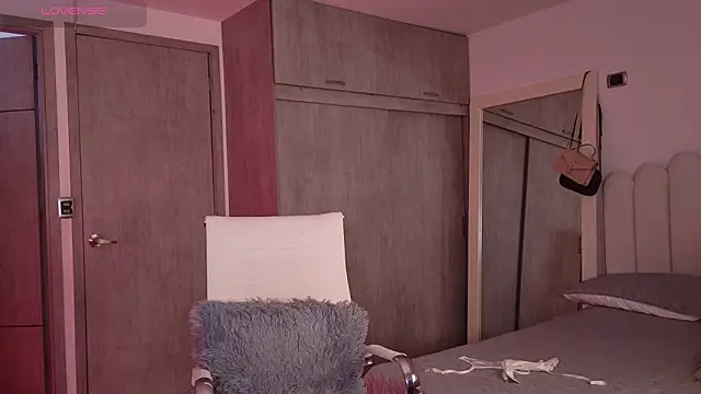 XXX chat uživo modela Brown_skin11