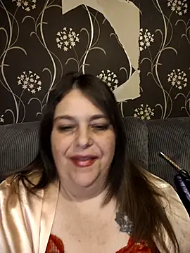 HousewifeMilf_Courtney's Live XXX Chat