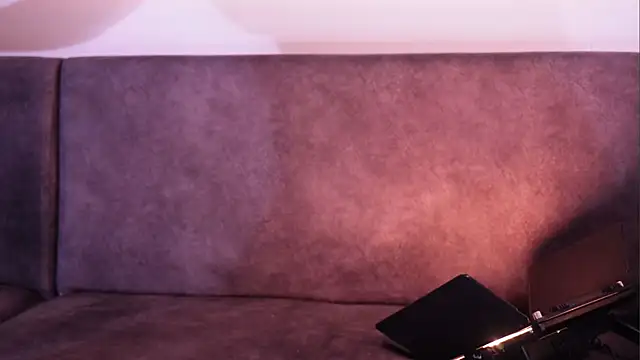littlee_Sophi_'s Webcam Show