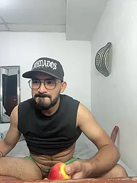 XXX chat uživo modela big_bearman