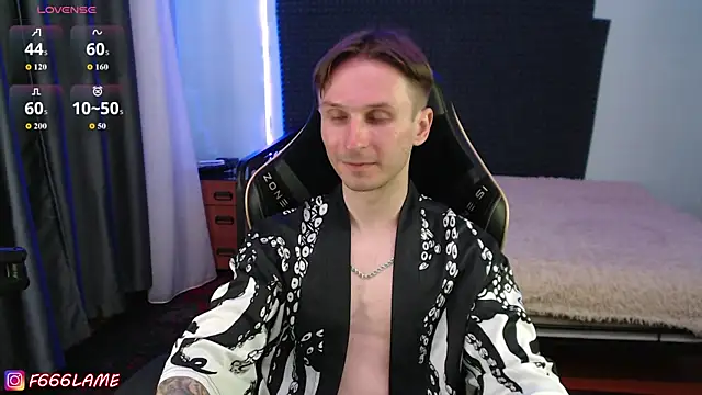 Živý XXX chat F666LAME