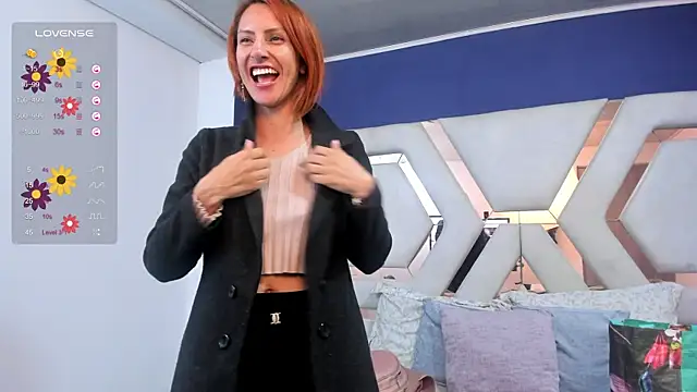 Sara_Evaanns' Live XXX Chat