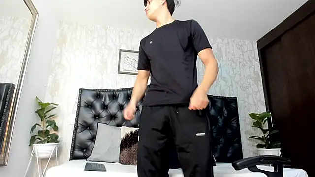 Lander_Cruz 即時 XXX 聊天