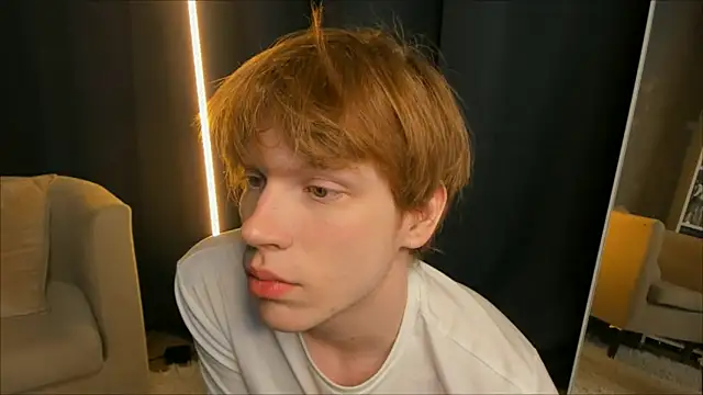 CalmFever live XXX chat