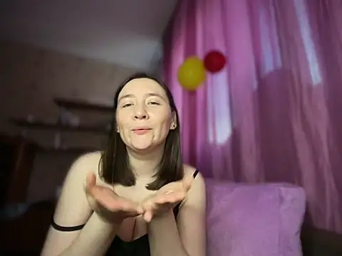 MimiYolaVi's Live XXX Chat