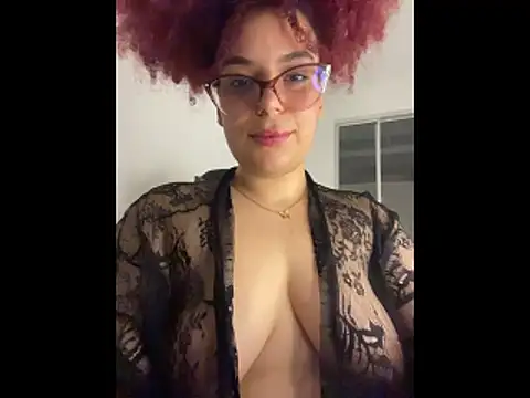 Leyah__ 即時 XXX 聊天