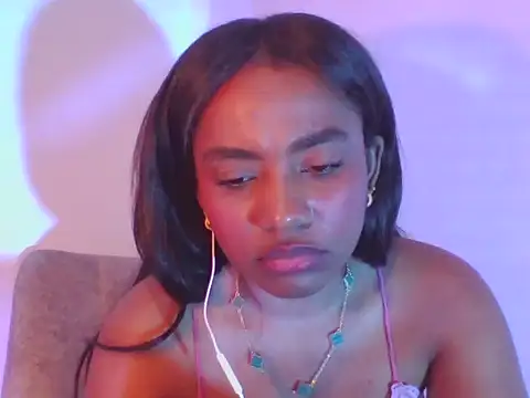 Behla_Rouseh3_'s Live XXX Chat