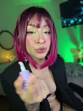 Chat +18 de Cinamoonn ao vivo