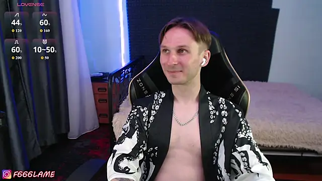 Онлайн чат XXX F666LAME