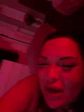 Chat +18 de _MelinaCurves_ ao vivo